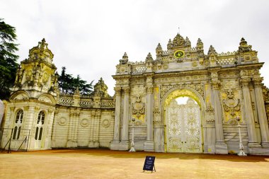 Sultan 'ın Kapısı, Dolmabahçe Sarayı, Beşikitas, İstanbul, Türkiye, 9 Nisan 2023.