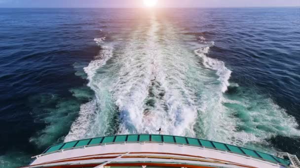 Kreuzfahrtschiff Fährt Von Florida Aus Den Urlaub Auf Karibik Inseln — Stockvideo