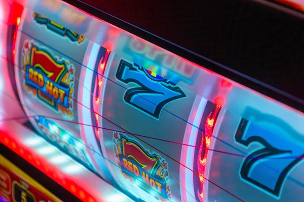 Kasino Spel Blackjack Och Spelautomater Väntar Spelare Och Turister Att — Stockfoto