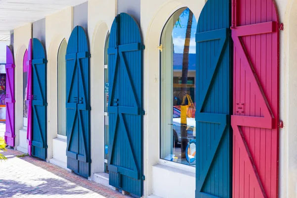 stock image Caribbean cruise vacation. Colonial scenic colorful streets of Marigot in Saint Martin.