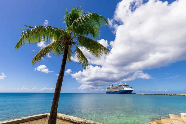 Statek Wycieczkowy Saint Croix Frederiksted Wyspy Dziewicze Usa Karaibach Wakacje — Zdjęcie stockowe