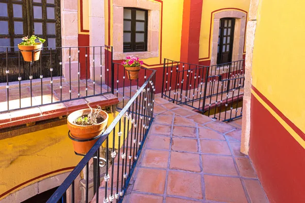 Zacatecas México Coloridas Calles Coloniales Ciudad Vieja Centro Histórico Cerca — Foto de Stock