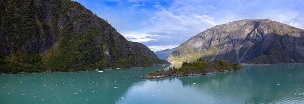 Cruise Til Alaska Tracy Arm Fjorden Breen Den Naturskjønne Passasjen – stockfoto