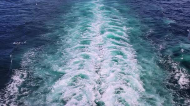Powoli Poruszające Się Fale Oceaniczne Karaibskich Wakacjach Ujęte Statku Wycieczkowego — Wideo stockowe
