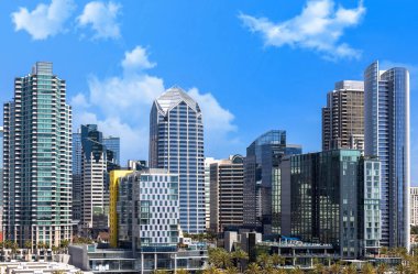 ABD, Scenic San Diego şehir merkezi finans merkezi gökdelenler ve gökdelenler.