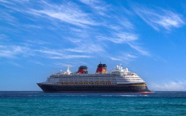 Meksika, Cabo San Lucas, Los Cabos, tatil gemisi sahili ve El Arco 'yu kapattı..