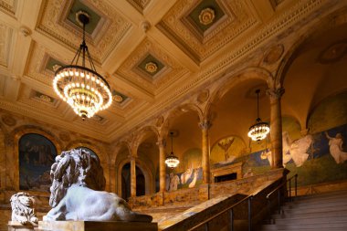 Copley Meydanı 'ndaki Massachusetts Boston Halk Kütüphanesi.