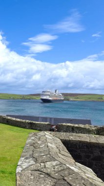 Lerwick, Shetland İskoçya 'da bir kıyı kenti İngiltere' de Britanya Adaları manzaralı ortaçağ evleri.