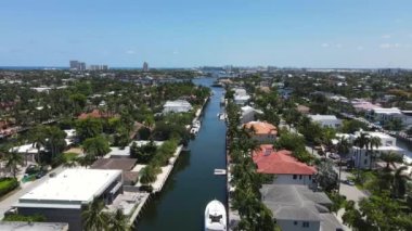 Fort Lauderdale, Florida, Aerial View of Boating Canals, Upscale Residential Neighborhood on Sunny Day, Dolly Drone Shot 4k