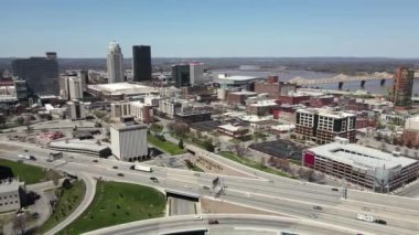 Downtown Louisville Kentucky USA. Drone Aerial View, Freeway Traffic and Central Buildings on Hot Sunny Day 60fps 4k