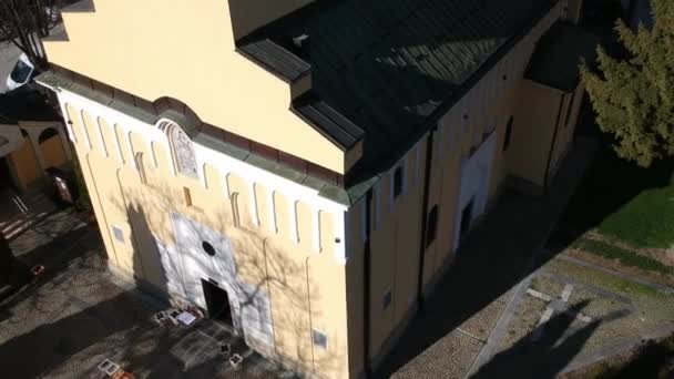 Uzice Serbia Revealing Aerial View Orthodox Church Clock Tower Downtown — Stockvideo