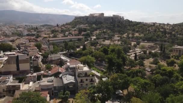 Atenas Grecia Volando Sobre Ágora Antiguo Con Templo Acropolis Fondo — Vídeo de stock