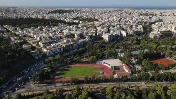 Vista Aérea Centro Atenas Grécia Ethnikos Event Hall Edifícios Tráfego — Vídeo de Stock