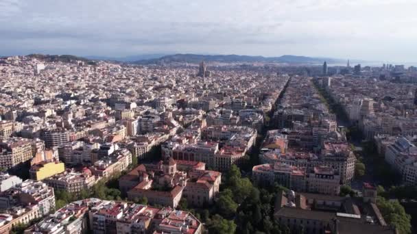 Barcelona Spain Aerial View Central Downtown Neighborhoods Buildings Streets — Vídeo de Stock