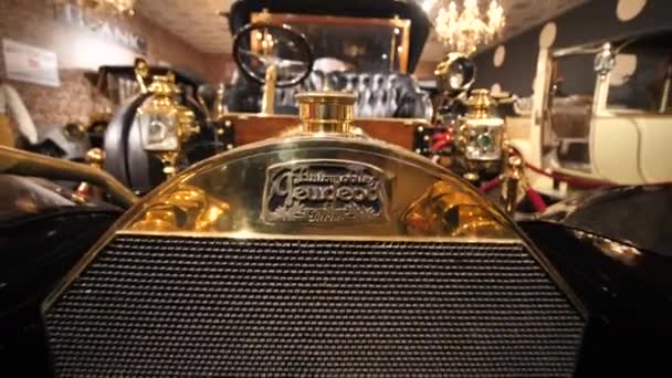 Front Eines Peugeot Oldtimers Aus Den Frühen 1900Er Jahren Automobilmuseum — Stockvideo