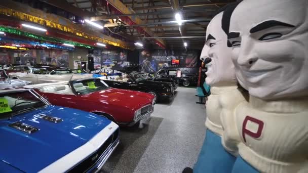 Klasszikus Régi Autók Járművek Gyűjteménye Hollywoodi Filmekből Panoráma — Stock videók