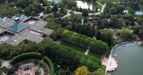 Drone Shot Lenhardt Library Buildings Gardens Chicago Botanical Garden Glencoe — Stock Video