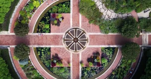 シカゴ植物園のヘリテージガーデンのトップダウンエアリアルビュー Glencoe Usa — ストック動画
