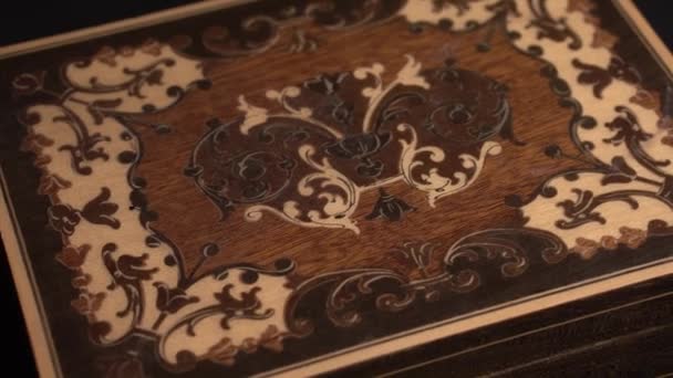 Kotak Musik Antique Wooden Tutup — Stok Video