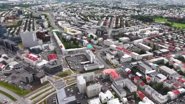 Widok Lotu Ptaka Reykjavik Islandia Sąsiedztwo Budynki Biurowe Mieszkalne Strzał — Wideo stockowe