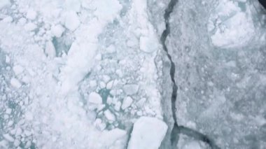 Yukarı Aşağı Manzara, Kuzey Kutup Denizi 'nde yelken açmak Kırık Buz Parçalarıyla kaplı, Yakın plan