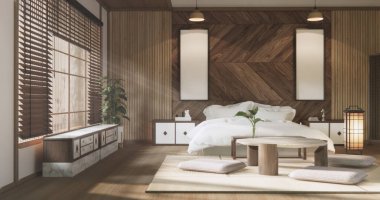 Yatak odası çok az. Modern beyaz duvar ve ahşap zemin, oda minimalisti..