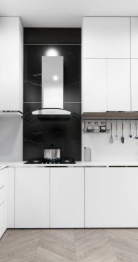 Set mutfağındaki Mockup White Kitchen barı modern tarz beyaz ve ahşap konsept. 3d oluşturma