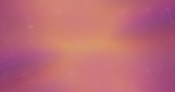 Paarse Oranje Knipperende Lichtstralen Bewegen Tegen Een Achtergrond Van Fonkelende — Stockvideo