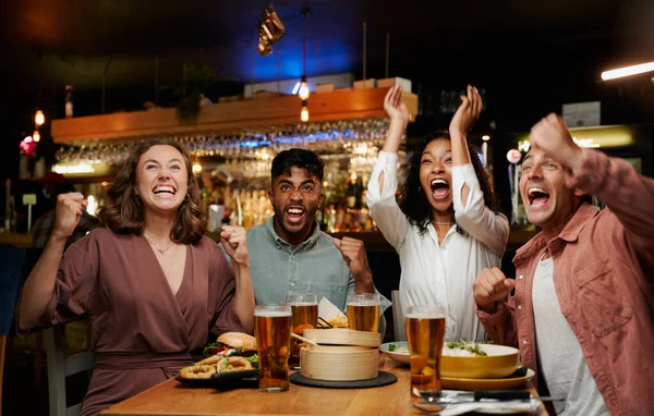 Young Multiracial Group Friends Wearing Casual Clothing Shouting Celebrating Restaurant — Stock Photo, Image