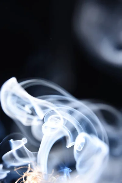Fumaça Branca Isolada Fundo Preto Ideal Para Fundo Textura — Fotografia de Stock