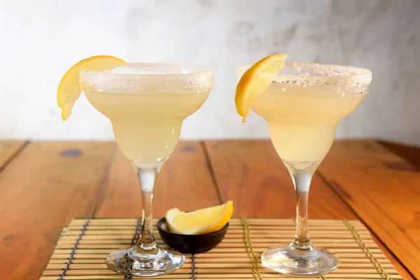 Margarita Tequila Drank Met Citroen Verfrissende Typische Mexicaanse Alcoholische Drank — Stockfoto
