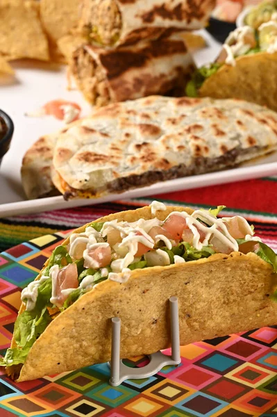 Comida Mexicana Tacos Guacamole Jalapeno Pimenta Quesadillas Nacho Tortilla Burritos — Fotografia de Stock