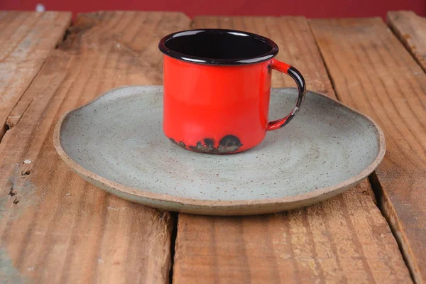 Piros Porcelán Csésze Asztali Kávé Csésze — Stock Fotó