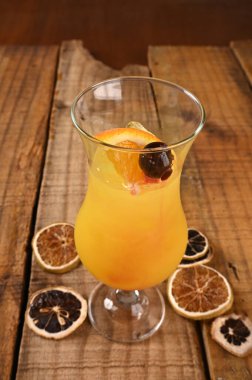 meyve lezzetli tropikal tekila gündoğumu içeceği ferahlatıcı alkollü içecek