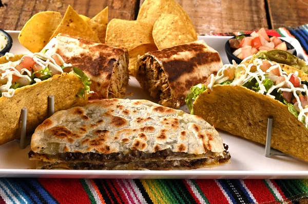 Cibo Messicano Tacos Guacamole Jalapeno Pepe Quesadillas Nacho Tortilla Tex — Foto Stock