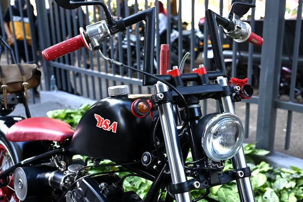 Motocykle Chopper Ekspozycja Niestandardowe Spotkanie Motocyklistów Kolekcjonerów Hot Roud Zwyczaj — Zdjęcie stockowe