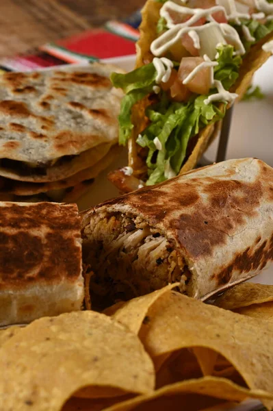 Mexicaans Eten Taco Guacamole Jalapeno Peper Quesadillas Nacho Tortilla Tex — Stockfoto