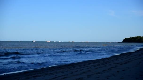 Plajă Mare Apus Soare Ocean Coastă Natură Braziliană Valurile Maritime — Videoclip de stoc