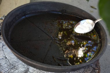 Dang chikungunya sivrisinekleri, sıtma ve zica virüsü salgını için durgun su üreme alanı sağlık imajı