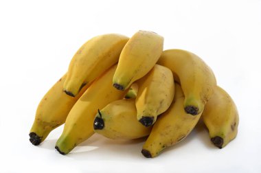 Doğal muz, sağlıklı meyve, sağlık tarlası tadı imajı.