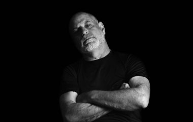 portreler yüz ifadesi vücut hareketleri modern adam siyah beyaz fotoğraf güzel sanat silueti resim