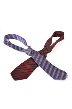 Beyaz arkaplanda izole edilmiş erkek kravat aksesuarları resmi iş konsepti moda zarafeti