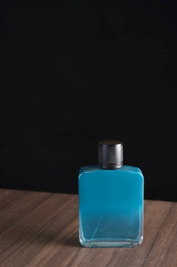 Parfüm şişesi, şeffaf cam kokulu aroma aromalı resim.