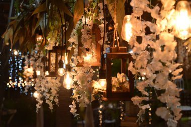 bulanık ışık ile görüntü bulanık aydınlatma gece ortamı doku arkaplanı için ideal