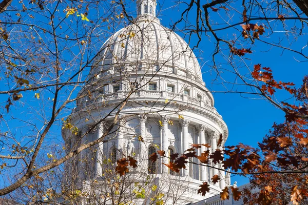 Exterior Wisconsin State Capitol Building Beautiful Autumn Morning Madison Wisconsin — Stock Photo, Image