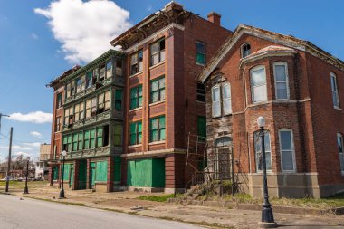 Kahire, Illinois, ABD 'de terk edilmiş bir bina..