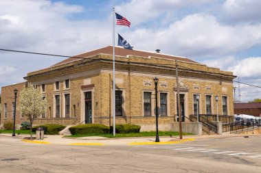 Rochelle, Illinois - ABD - 24 Nisan 2023: ABD 'nin Rochelle, Illinois şehir merkezindeki Posta Ofisi.