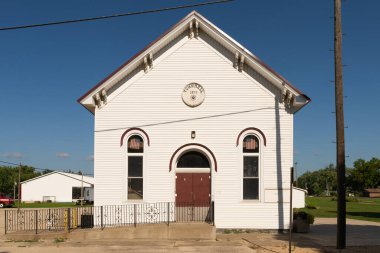 Malta, Illinois - ABD - 15 Ağustos 2023: Malta Tarih ve Soy Toplumu Binası, 1873 yılında Malta, Illinois 'de inşa edilmiştir..