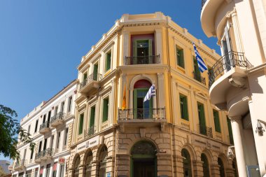 Heraklion, Girit - Yunanistan - 21 Eylül 2023: Yunanistan 'ın Heraklion kentindeki banka binasının dışı.