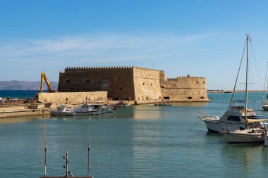 Yunanistan 'ın Heraklion kentindeki Koules Kalesinin dışı.